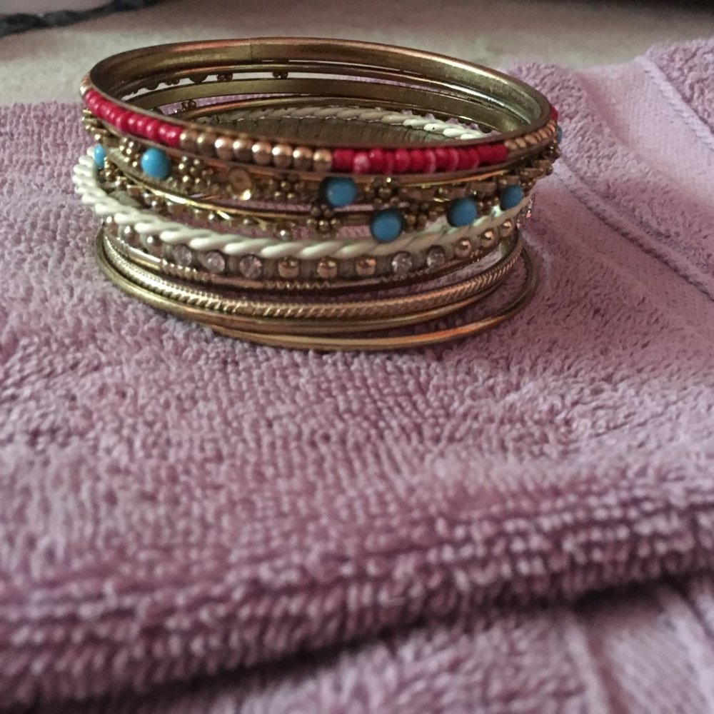Fun Bangle Set 5/$25! - Picture 2 of 3